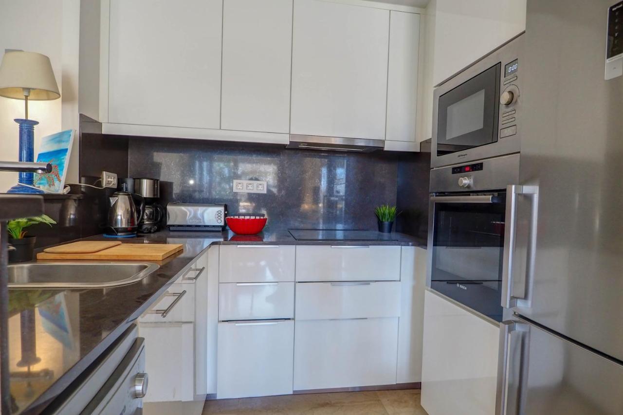 Mediterraneo Seaview Apartment By Hello Homes Sitges Ngoại thất bức ảnh