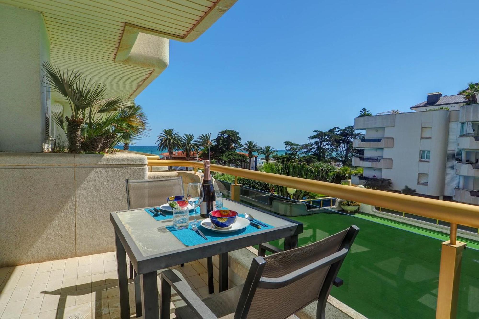 Mediterraneo Seaview Apartment By Hello Homes Sitges Ngoại thất bức ảnh