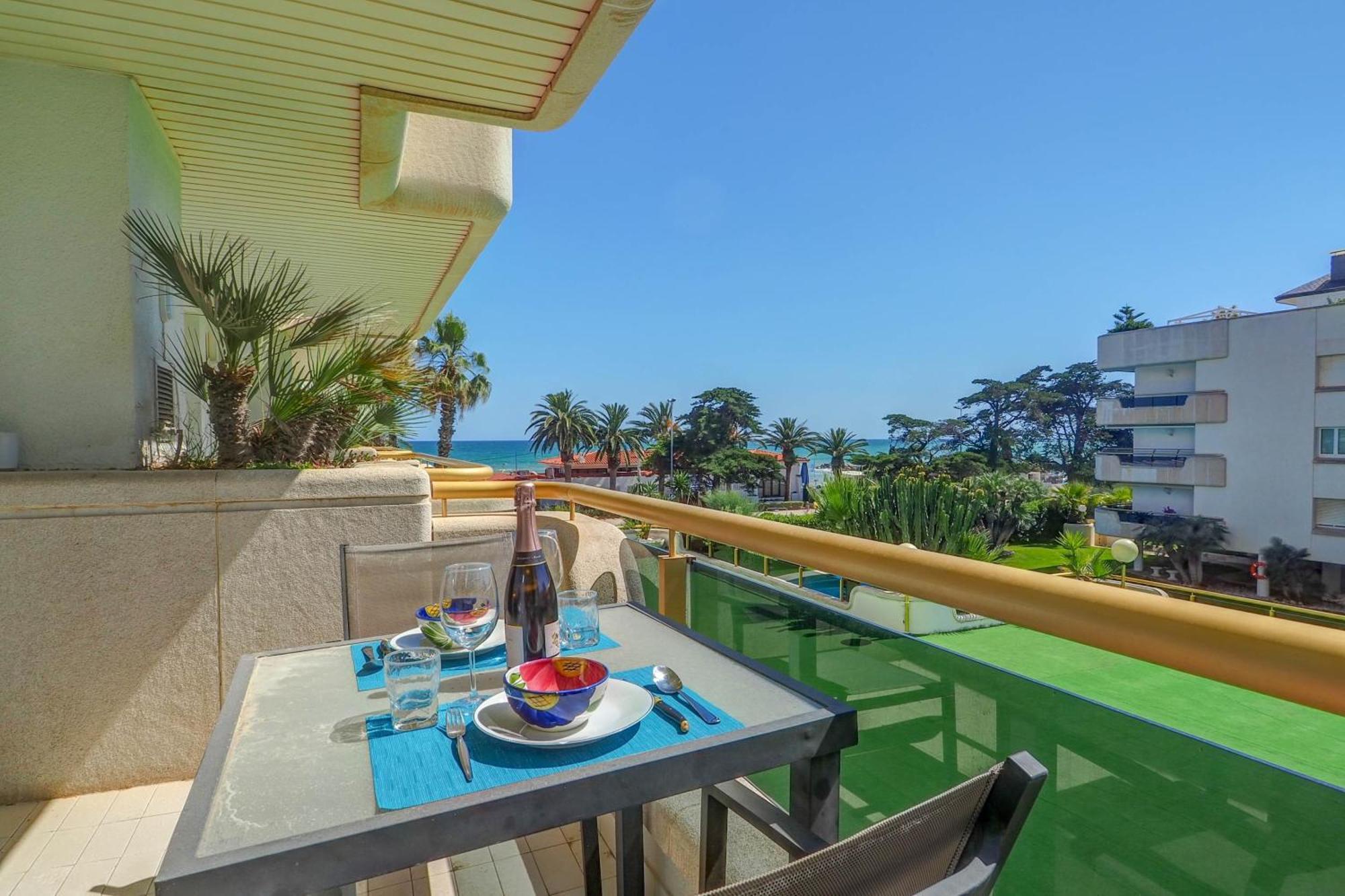 Mediterraneo Seaview Apartment By Hello Homes Sitges Ngoại thất bức ảnh