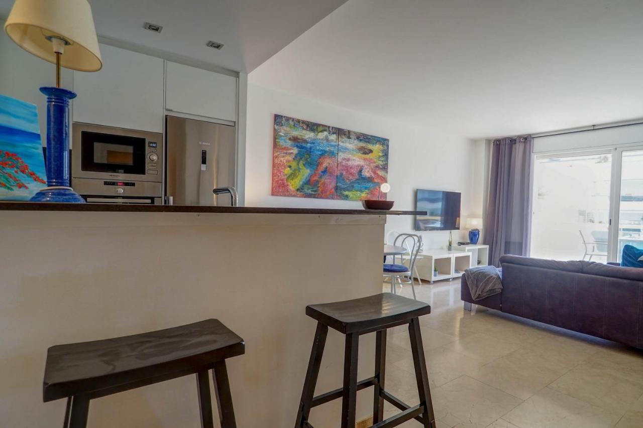 Mediterraneo Seaview Apartment By Hello Homes Sitges Ngoại thất bức ảnh